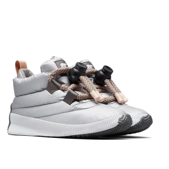 SOREL Out ‘N About Puffy Lace Boot Silver NEW - Picture 3 of 10